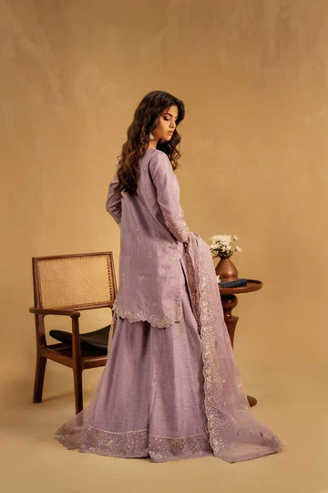 Hoorian Bahaar – بہار جیسی تازگی